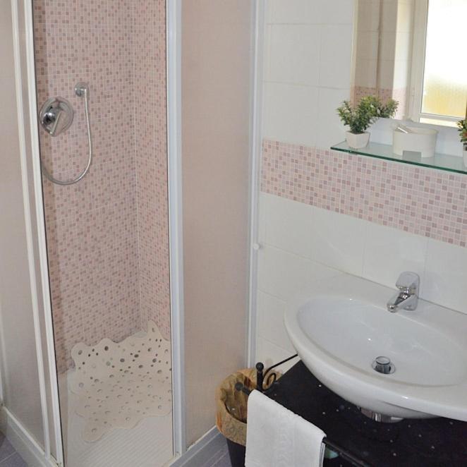 Ale&Andrea Apartments Blu & Lilla Рим Экстерьер фото